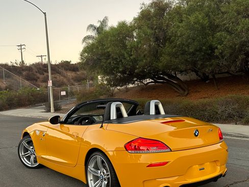 Used 2011 BMW Z4 sDrive35is RWD image 4