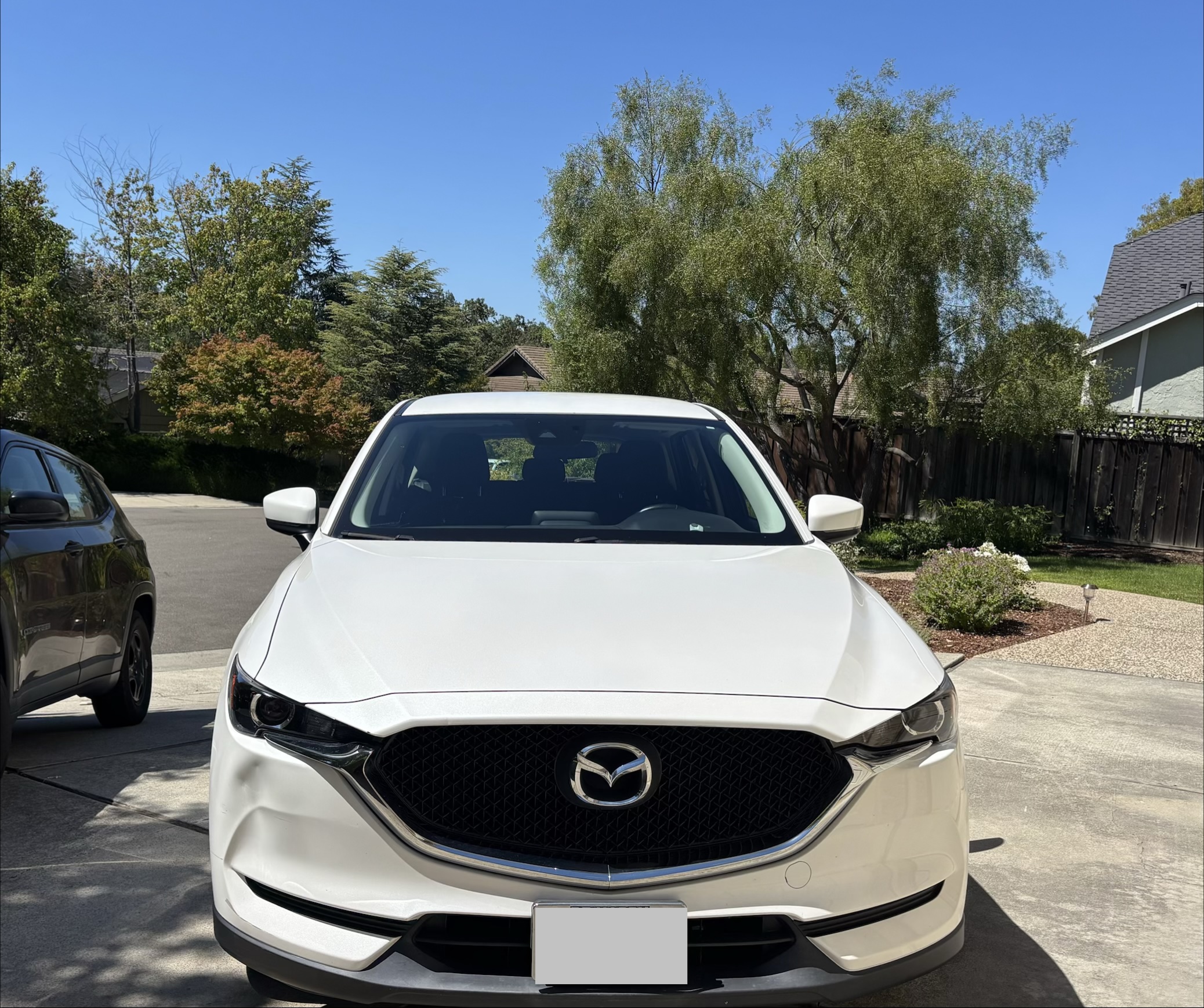 Used 2019 MAZDA CX-5 Sport FWD image 2