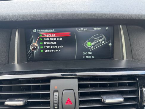 Used 2015 BMW X3 sDrive28i image 11