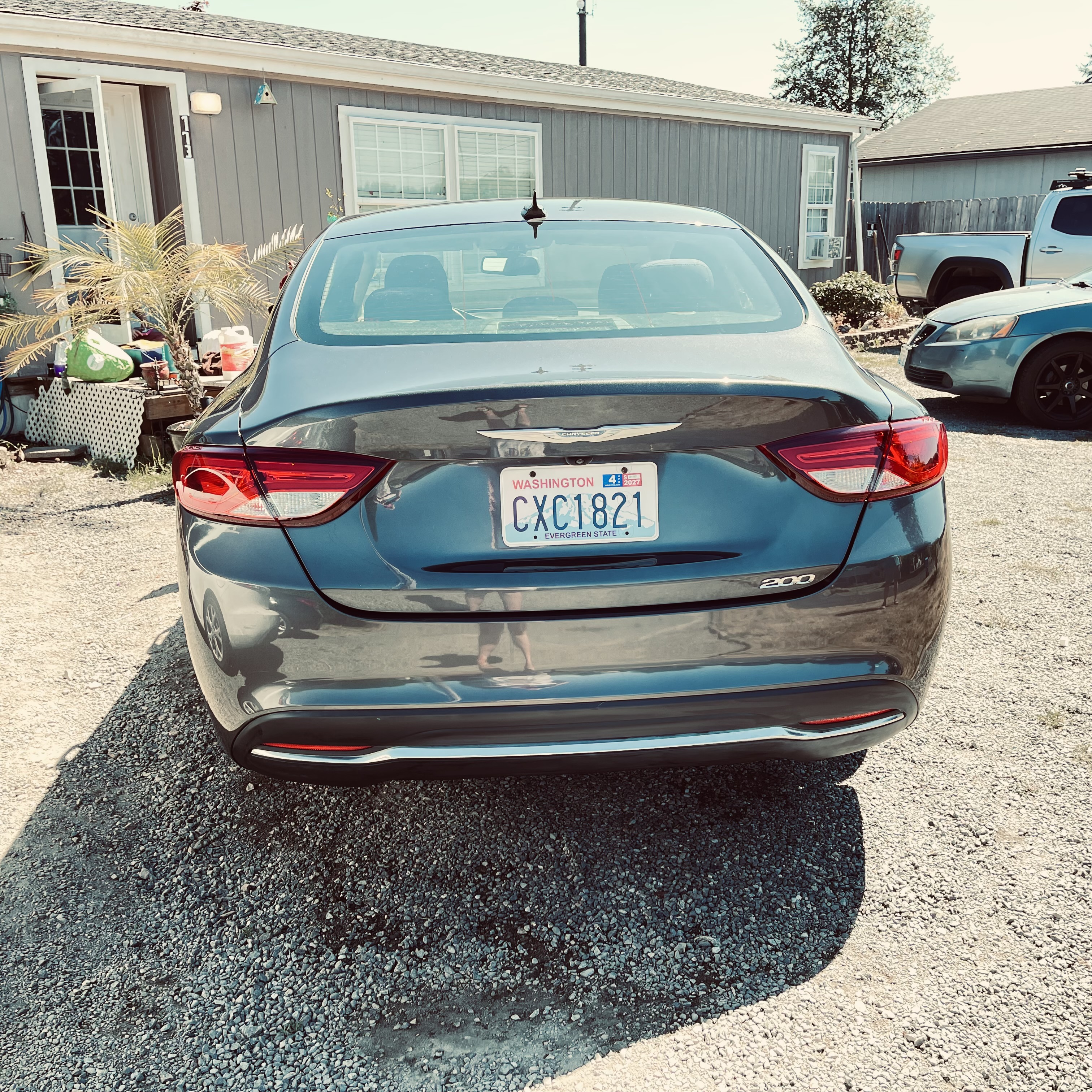 Used 2016 Chrysler 200 Limited w/ Anniversary Edition FWD image 5