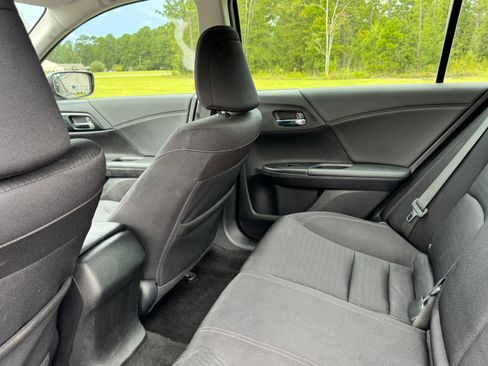 Used 2015 Honda Accord Sport image 15