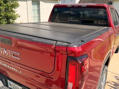 Used 2024 GMC Sierra 1500 Denali AWD/4WD image 5
