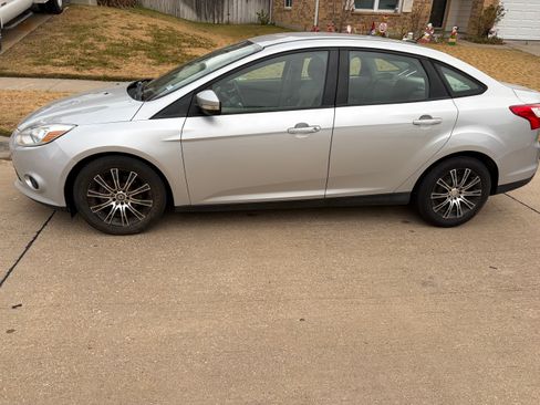 Used 2013 Ford Focus SE image 6