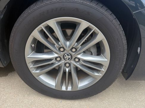 Used 2017 Toyota Camry SE FWD image 27