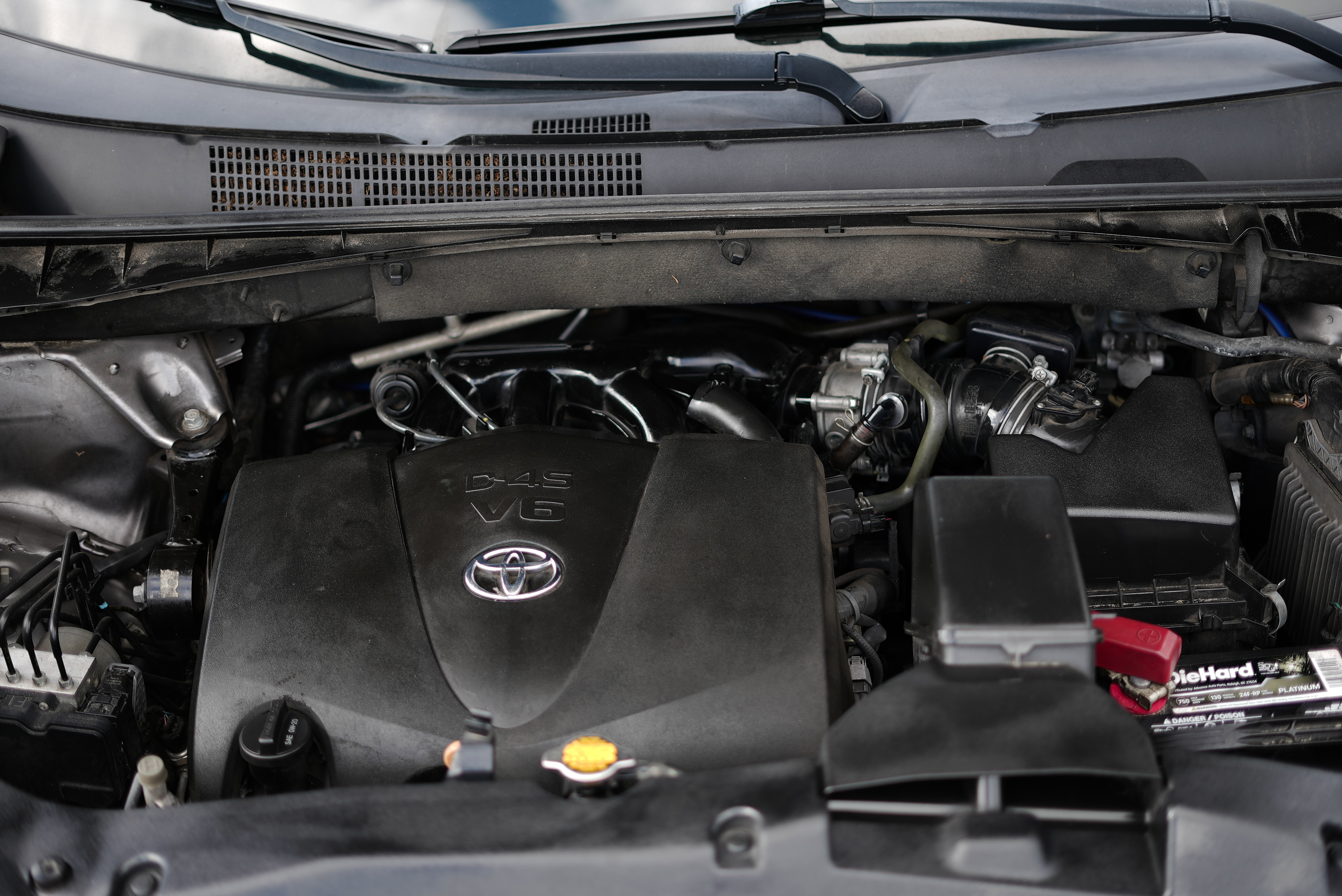 Used 2017 Toyota Highlander XLE FWD image 11