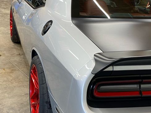 Used 2019 Dodge Challenger SRT Hellcat Redeye image 18