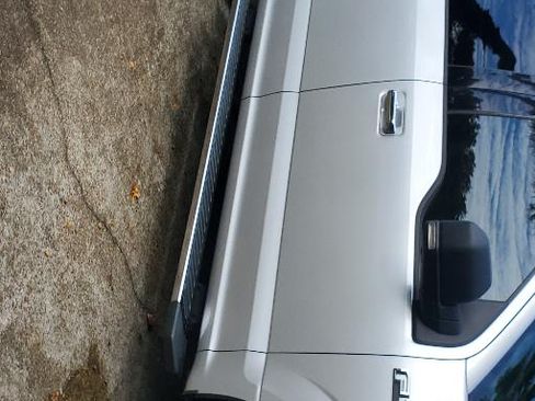 Used 2019 Ford F150 XLT w/ Equipment Group 302A Luxury image 4