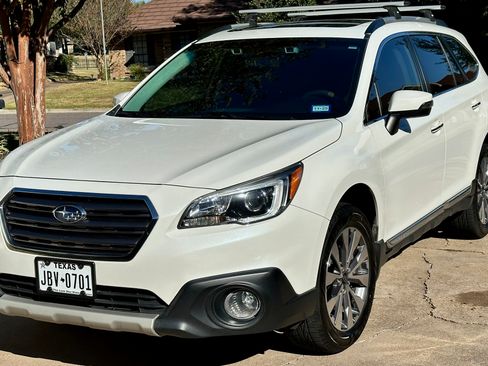 Used 2017 Subaru Outback 3.6R Touring w/ Popular Package #5A image 1