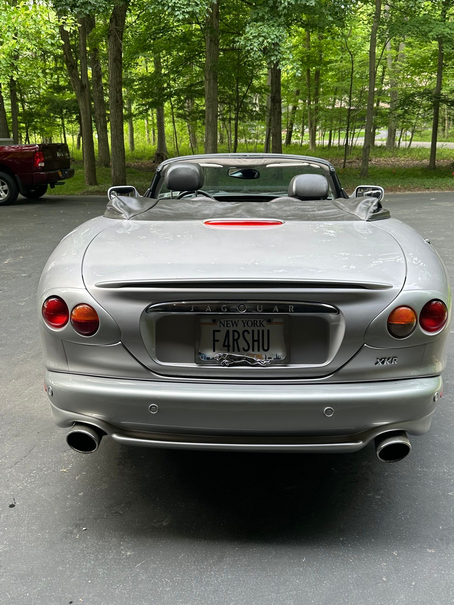 Used 2001 Jaguar XKR Convertible RWD image 4