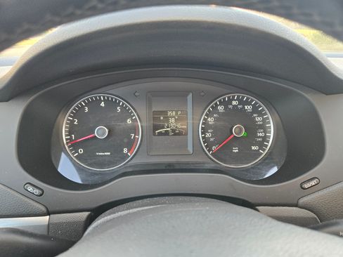 Used 2013 Volkswagen Jetta SEL image 9