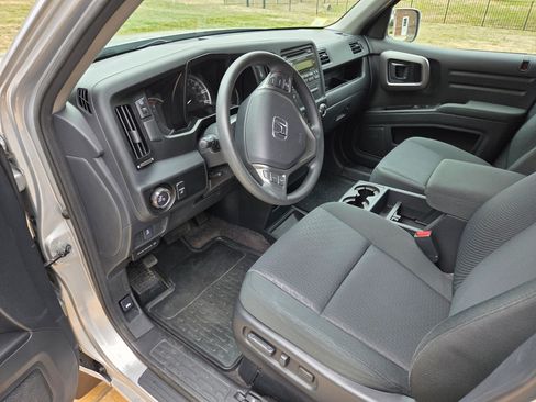 Used 2014 Honda Ridgeline RTS image 19