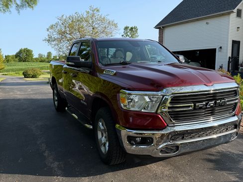 Used 2021 RAM 1500 Big Horn AWD/4WD image 2