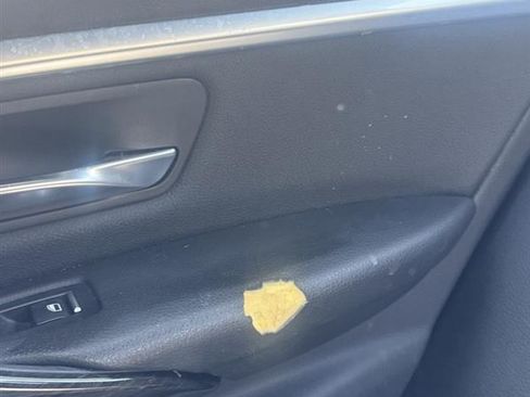 Used 2018 BMW 330i Sedan w/ Convenience Package image 5