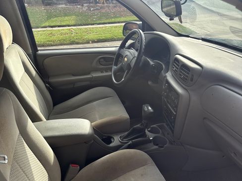 Used 2009 Chevrolet TrailBlazer LT image 17