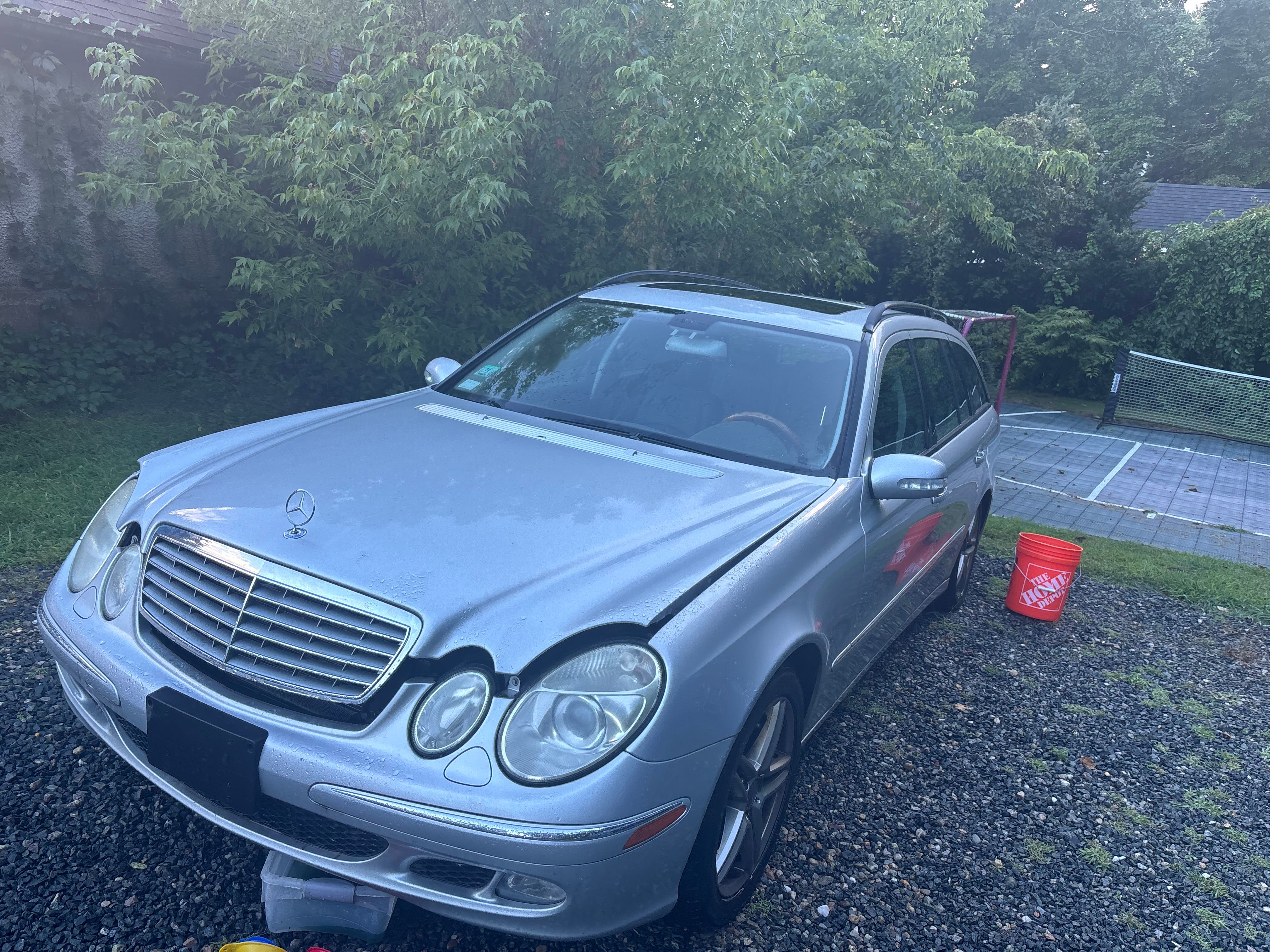 Used 2006 Mercedes-Benz E 500 4MATIC Wagon image 4