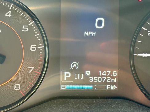 Used 2023 Subaru Crosstrek 2.0i Premium AWD/4WD image 17