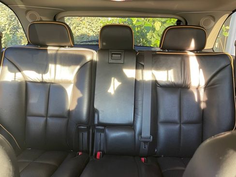 Used 2010 Lincoln MKX 2WD image 10