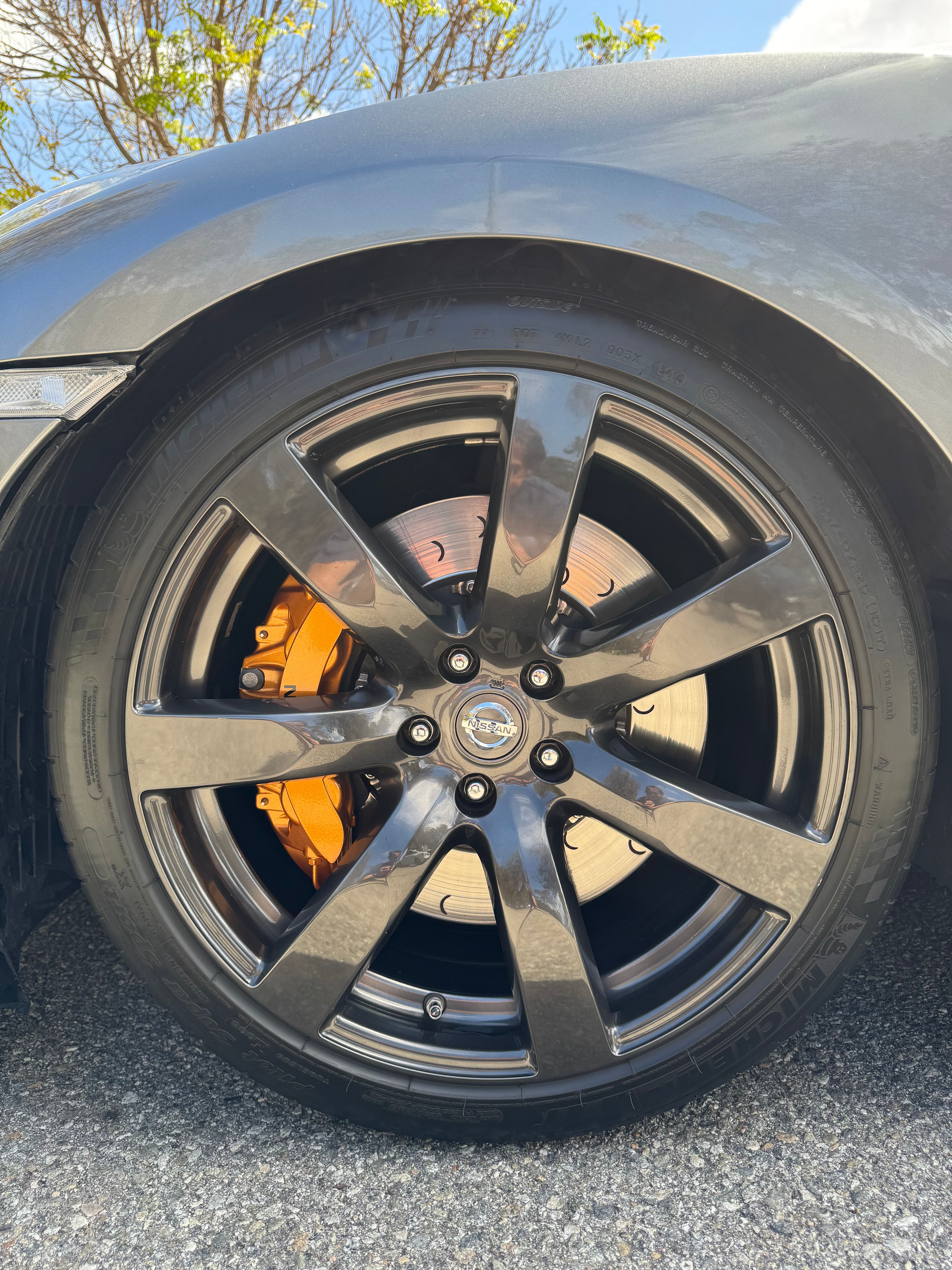 Used 2010 Nissan GT-R Premium AWD/4WD image 4