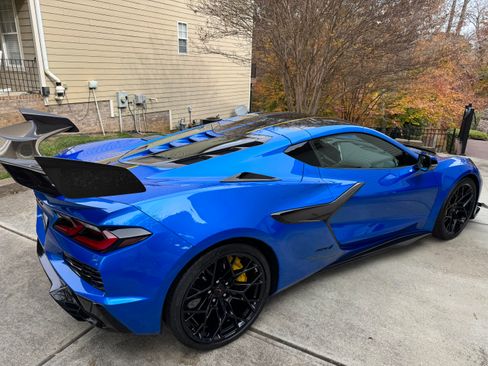 Used 2026 Chevrolet Corvette ZR1 w/ ZR1 Carbon Fiber Aero Package image 5