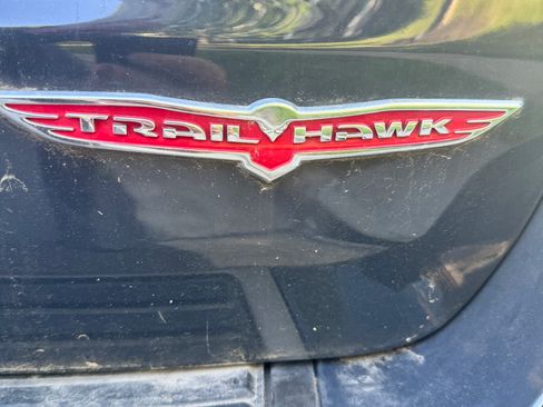 Used 2018 Jeep Grand Cherokee Trailhawk w/ Trailhawk Luxury Group image 20