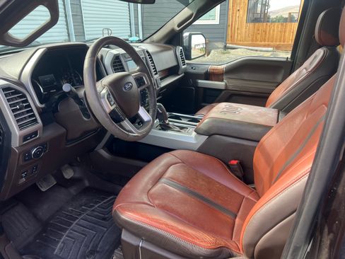 Used 2018 Ford F150 King Ranch w/ Equipment Group 601A Luxury AWD/4WD image 6
