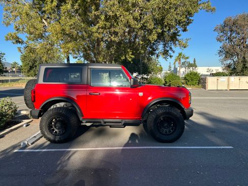 Used 2023 Ford Bronco Big Bend image 2