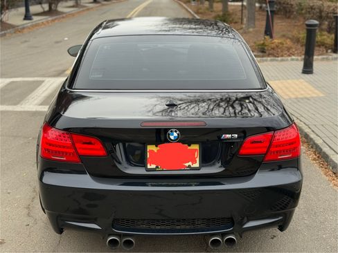 Used 2011 BMW M3 Convertible image 6