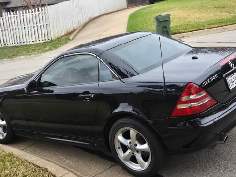 Used 2001 Mercedes-Benz SLK 320 image 9