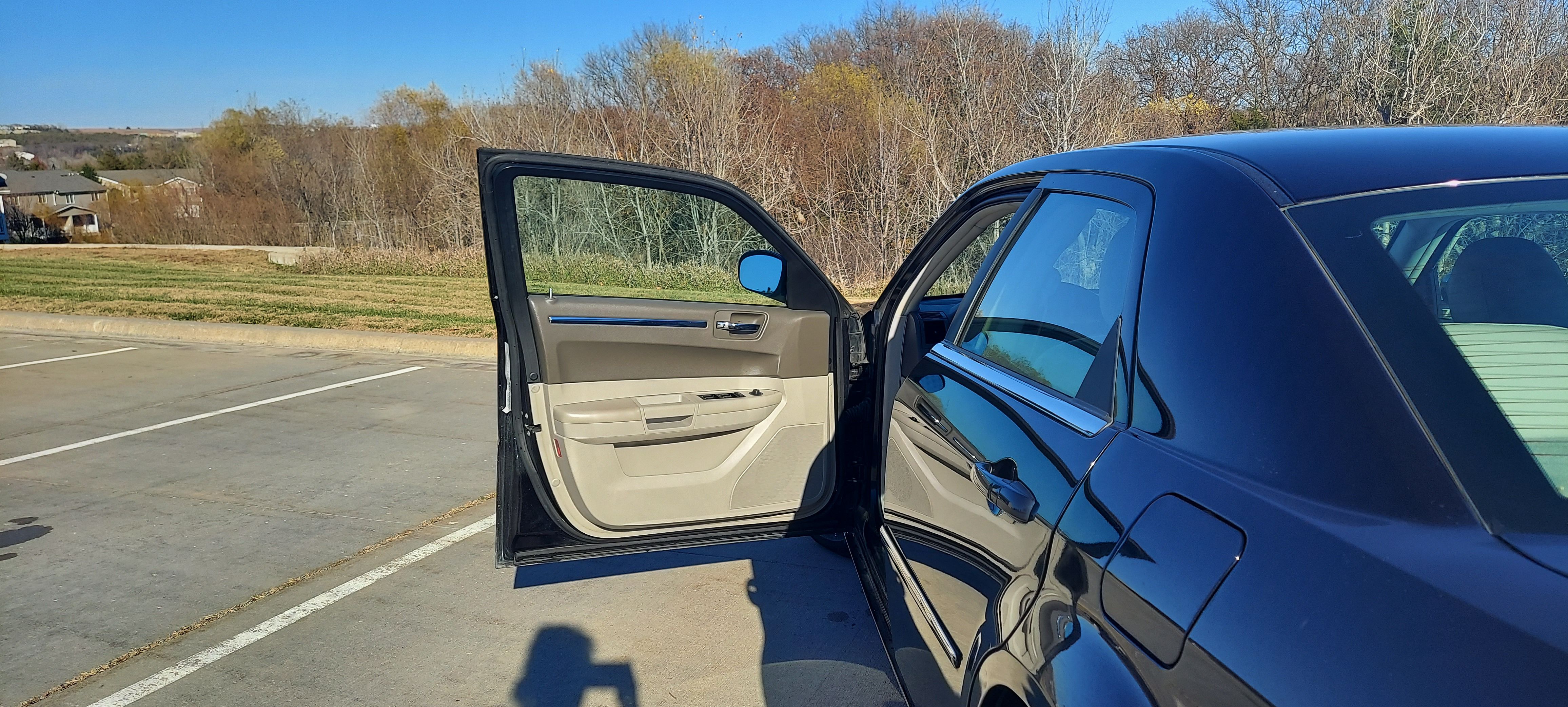 Used 2009 Chrysler 300 Touring RWD image 13