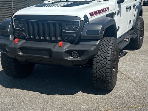 Used 2024 Jeep Wrangler Unlimited Sport image 2