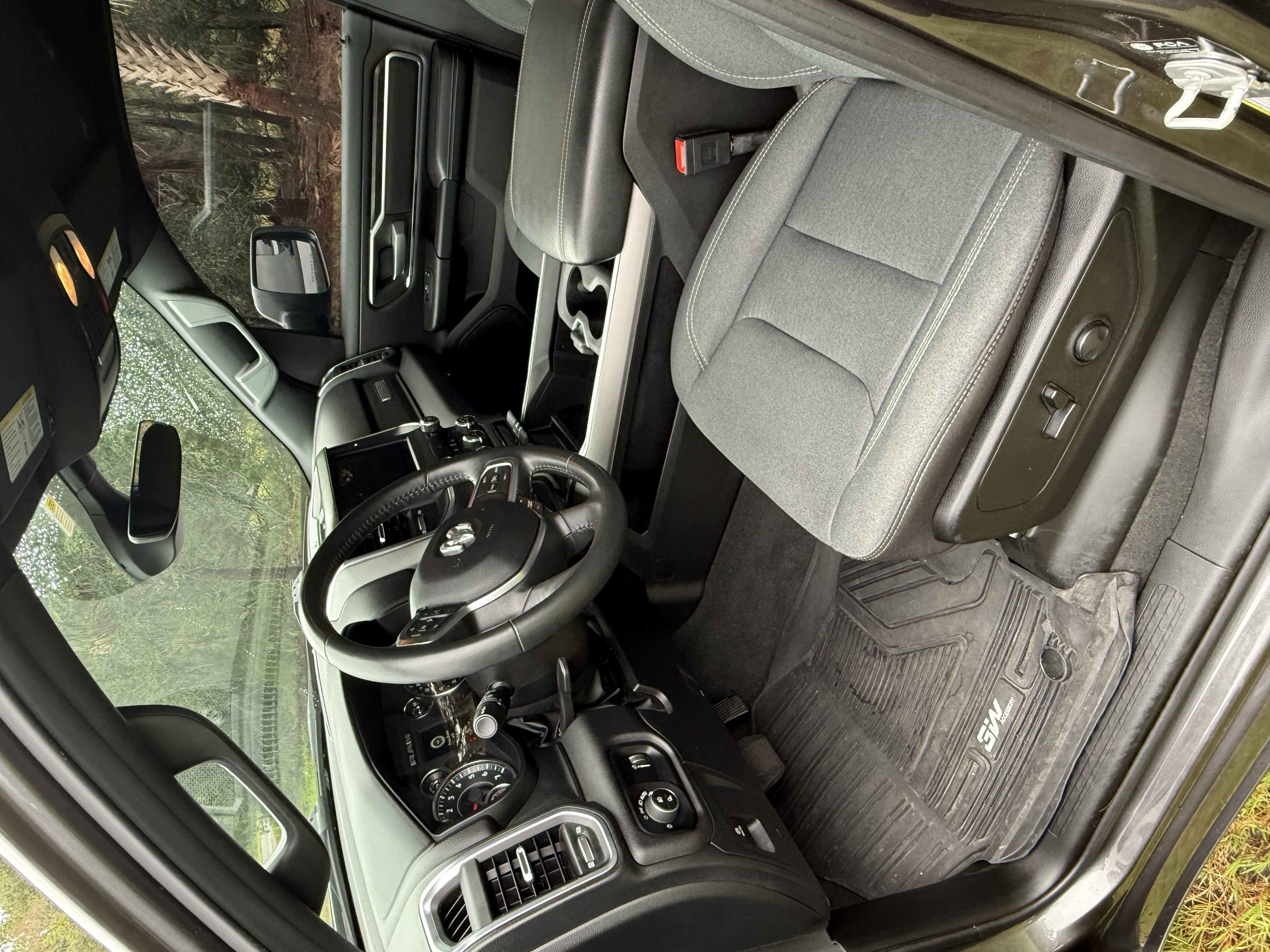 Used 2024 RAM 1500 Big Horn AWD/4WD image 14