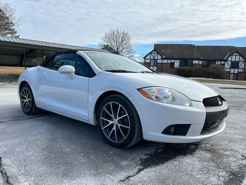 Used 2011 Mitsubishi Eclipse GS image 17