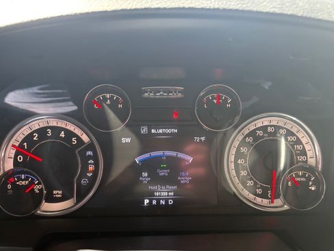 Used 2016 RAM 3500 Laramie image 10