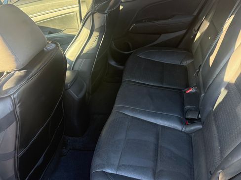 Used 2018 Hyundai Elantra Limited image 11