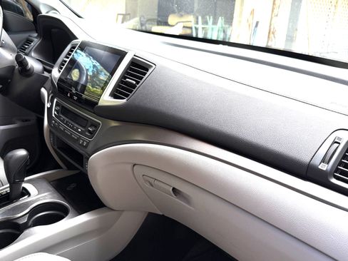 Used 2017 Honda Pilot EX-L image 13