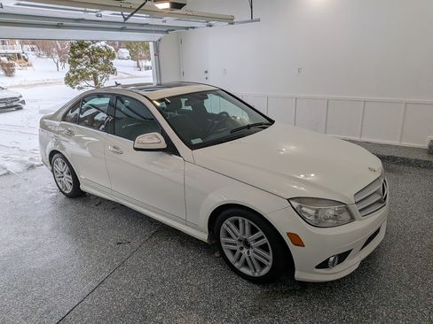 Used 2009 Mercedes-Benz C 300 4MATIC Sedan image 6