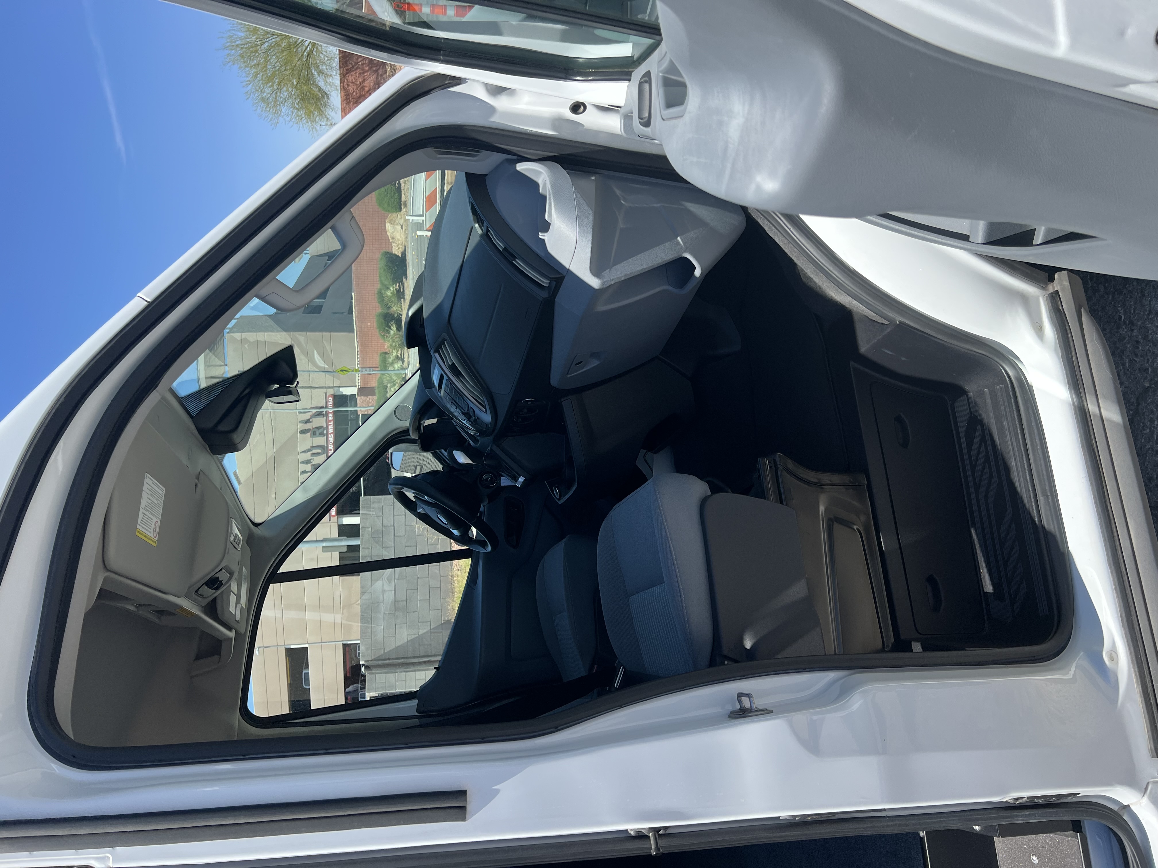 Used 2019 Ford Transit 150 XLT RWD image 11