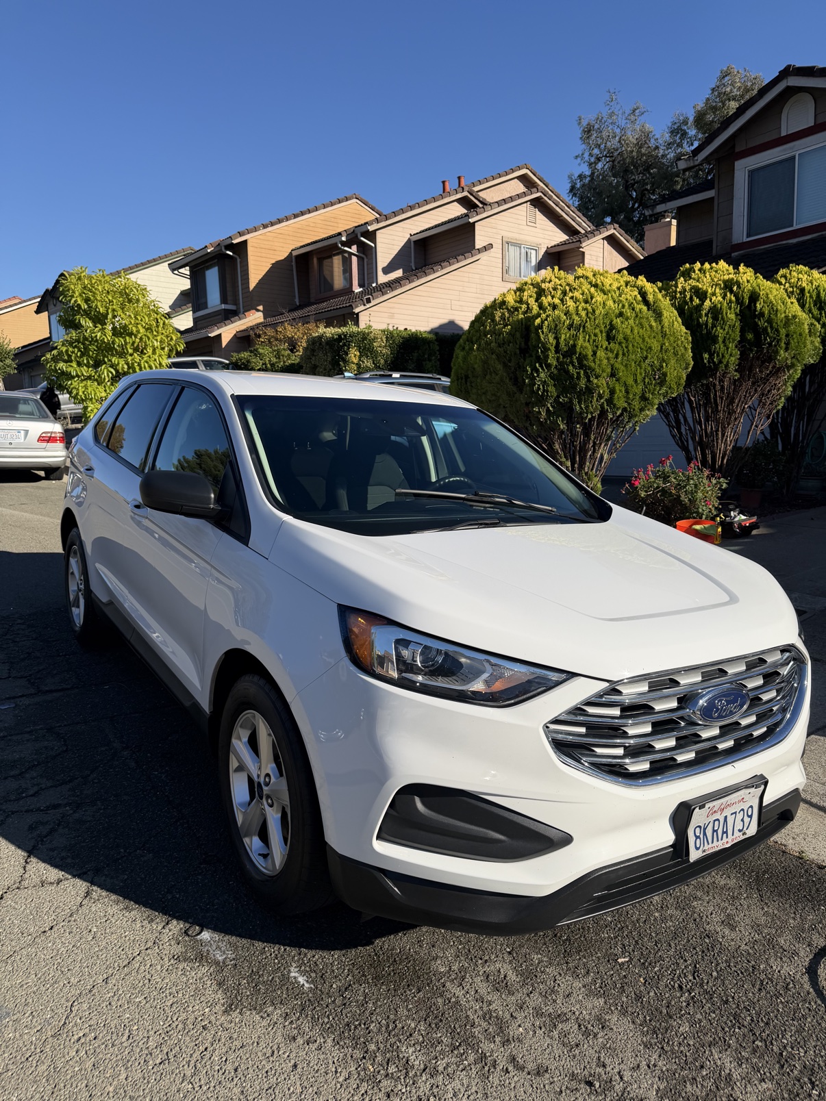Used 2019 Ford Edge SE FWD image 5