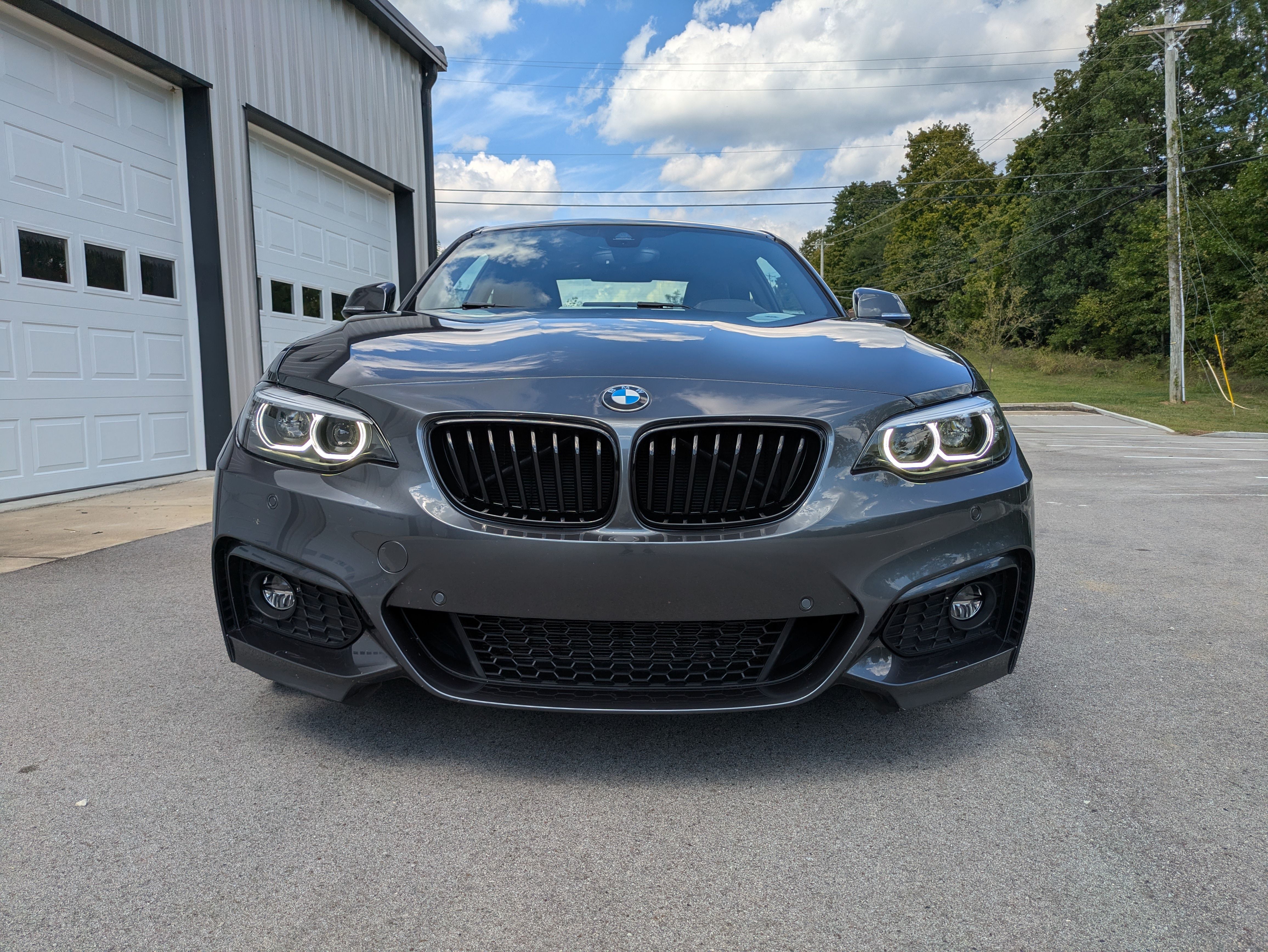Used 2021 BMW 230i Coupe w/ M Sport Package RWD image 4