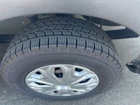 Used 2019 Ford Transit 350 XLT image 12