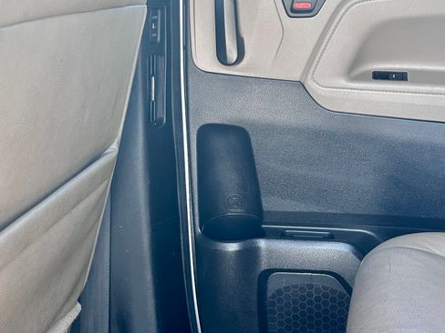 Used 2019 Honda Odyssey Elite image 32