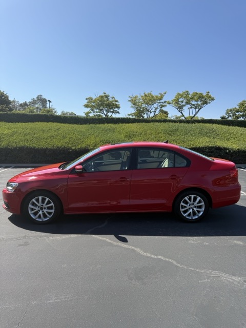 Used 2012 Volkswagen Jetta SE FWD image 11