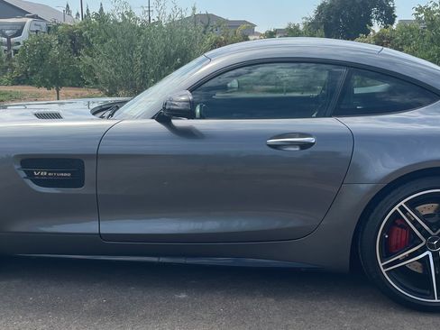 Used 2020 Mercedes-Benz AMG GT C image 2