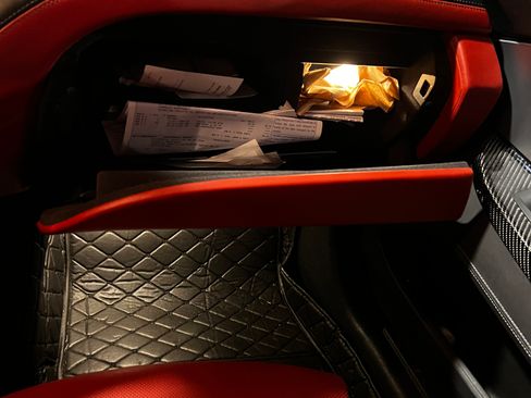 Used 2016 BMW M6 Convertible image 11