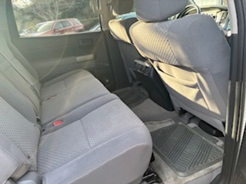 Used 2011 Toyota Tundra SR5 image 8