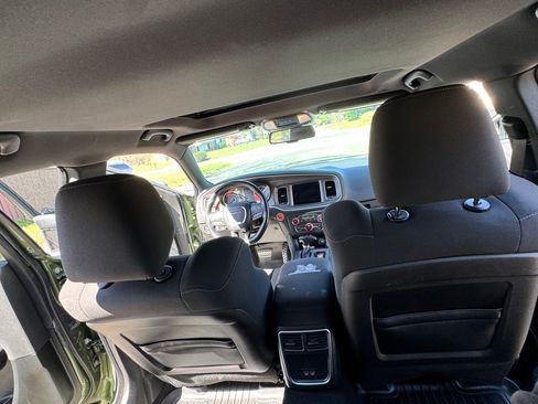 Used 2022 Dodge Charger Scat Pack w/ Dynamics Package image 16