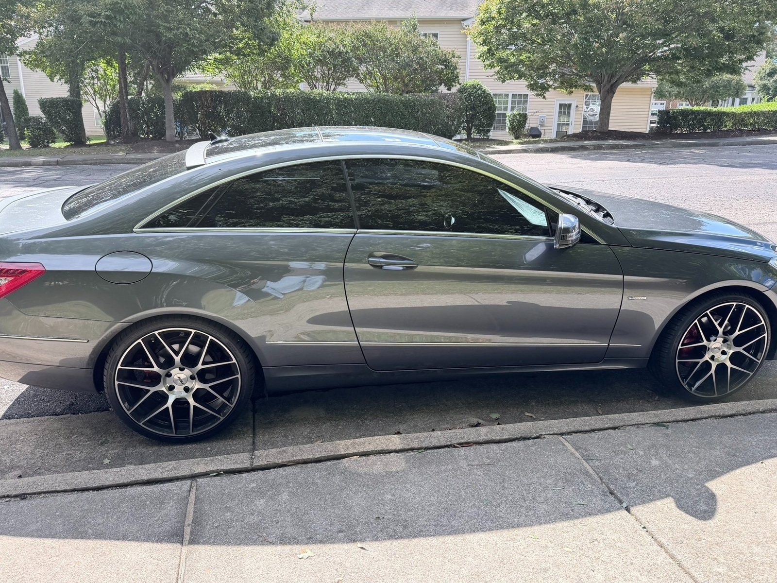 Used 2012 Mercedes-Benz E 350 Coupe image 1
