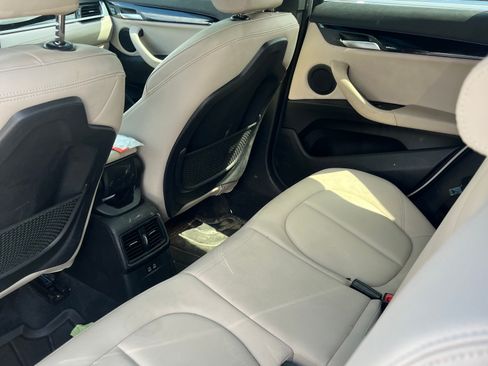 Used 2019 BMW X2 xDrive28i w/ Convenience Package AWD/4WD image 9