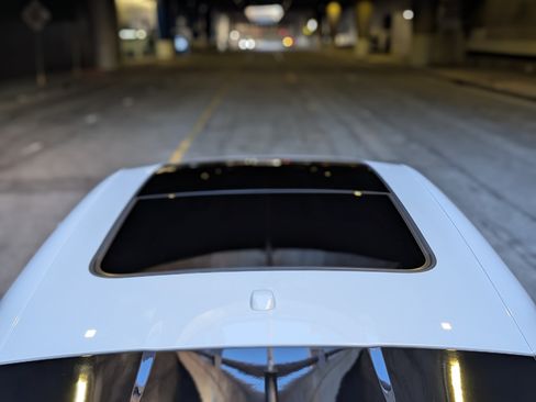 Used 2023 Porsche Macan S image 12