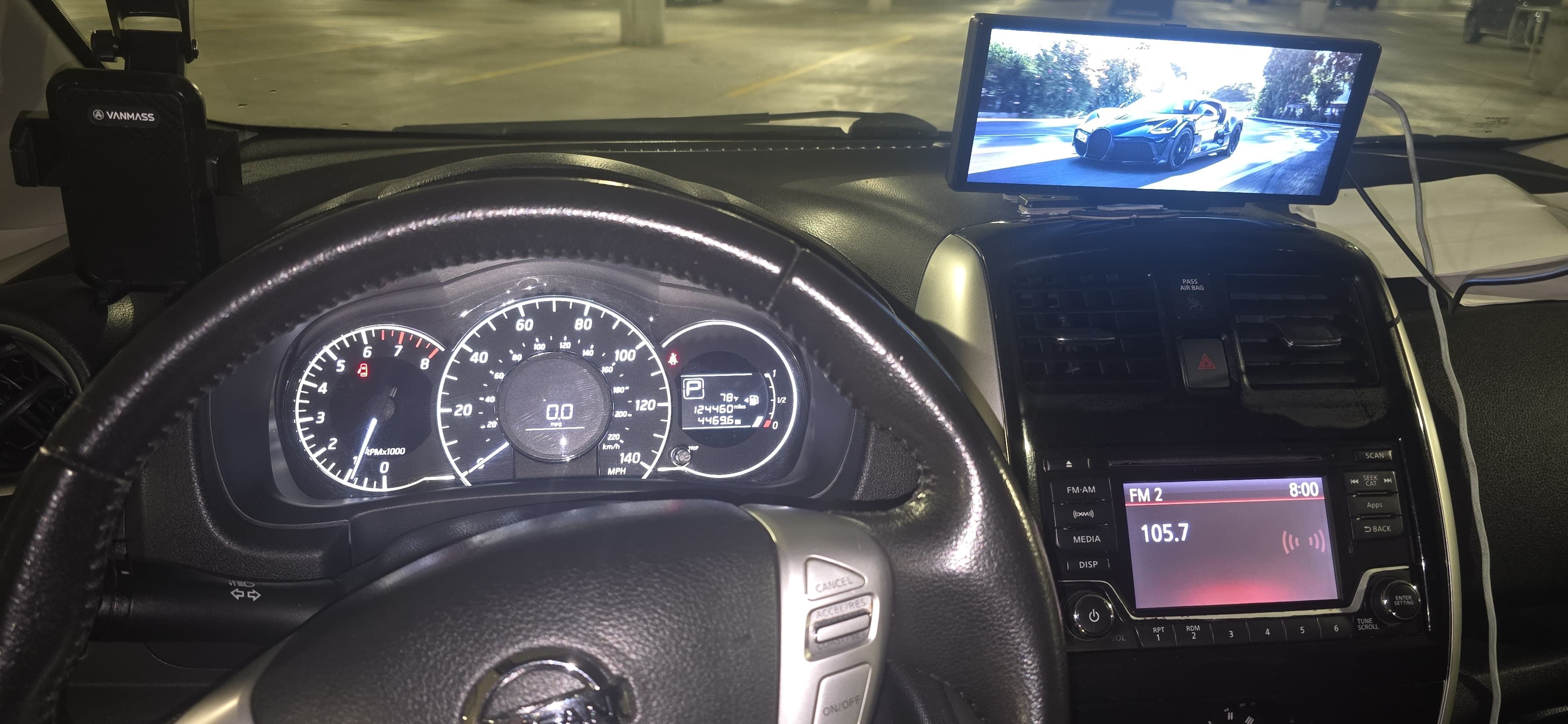Used 2016 Nissan Versa Note SV FWD image 9